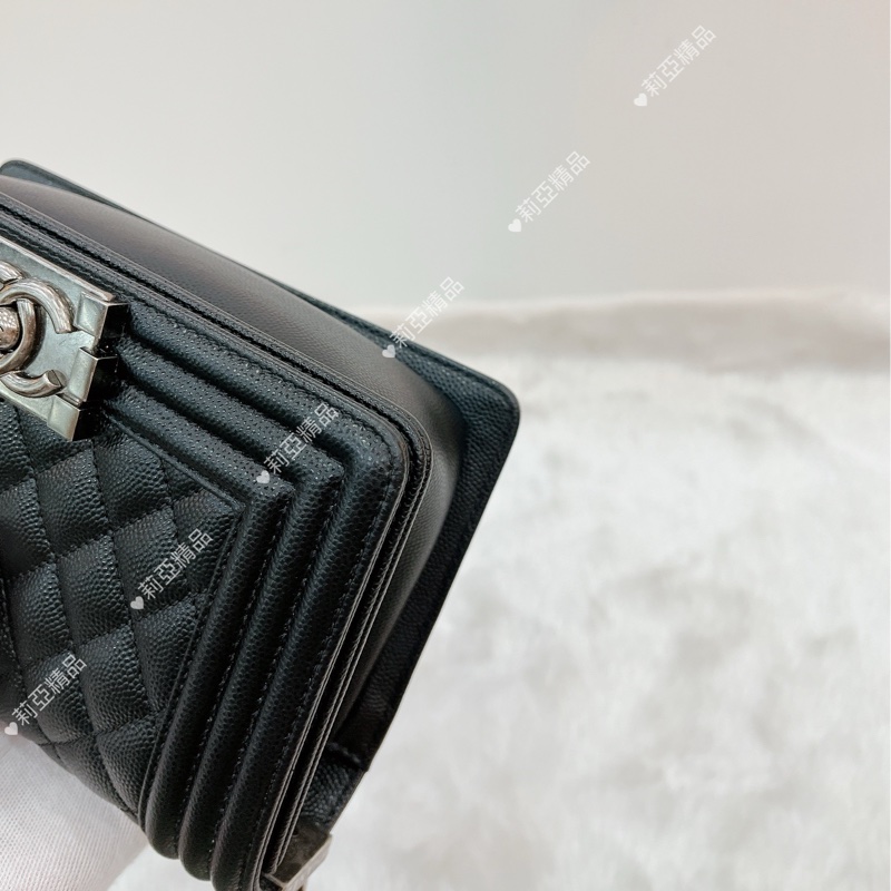 莉亞精品♡Chanel A67085 Boy20 黑銀 二手-8