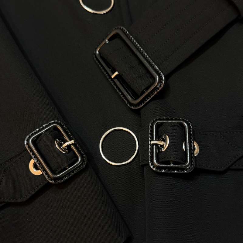 BURBERRY英國黑色風衣UK6-6