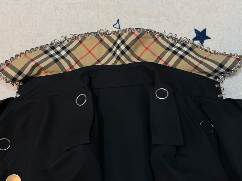 BURBERRY英國黑色風衣UK6-11