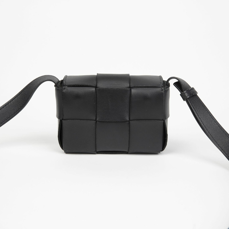 BOTTEGA VENETA 糖果磁帶迷你肩斜背包 666688-2