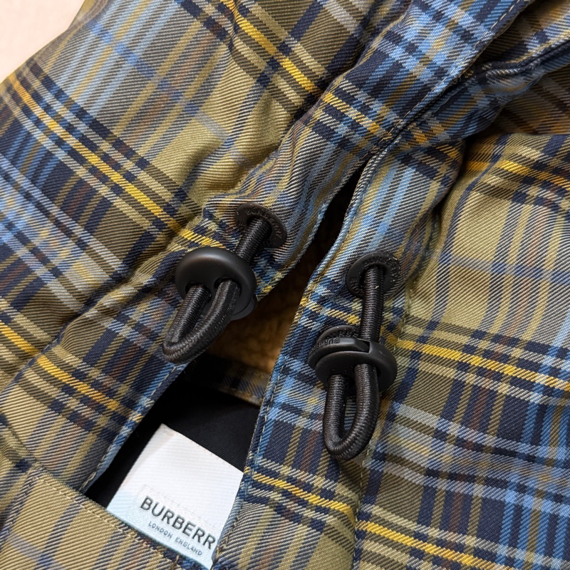 BURBERRY英國藍綠格紋連帽鵝絨外套S-7