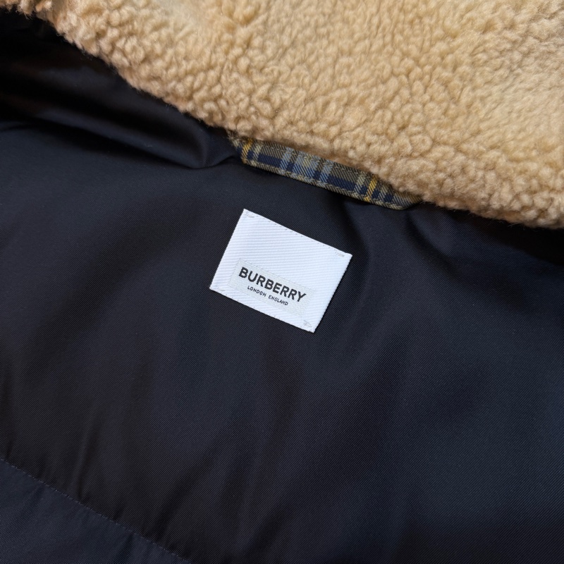 BURBERRY英國藍綠格紋連帽鵝絨外套S-9
