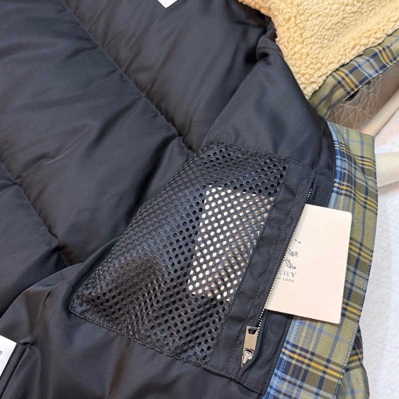 BURBERRY英國藍綠格紋連帽鵝絨外套S-10