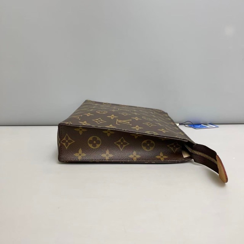 LV路易威登 老花26盥洗袋/洗漱包-2