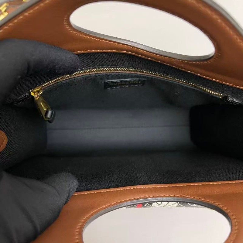 Burberry Pocket小號tb印花口袋包-8