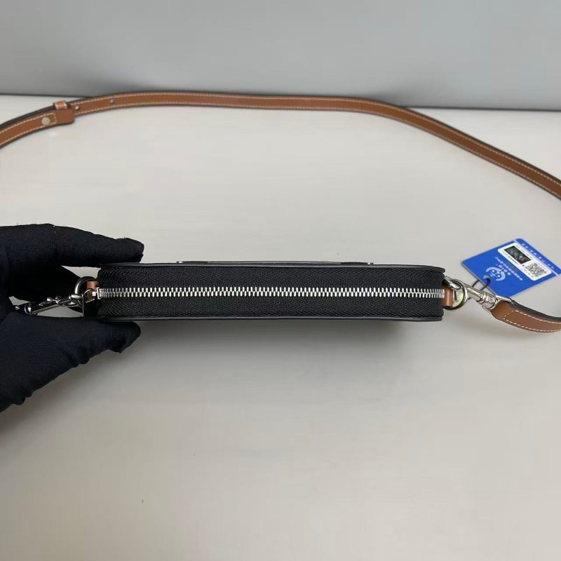 Celine 凱旋門老花woc相機包-8