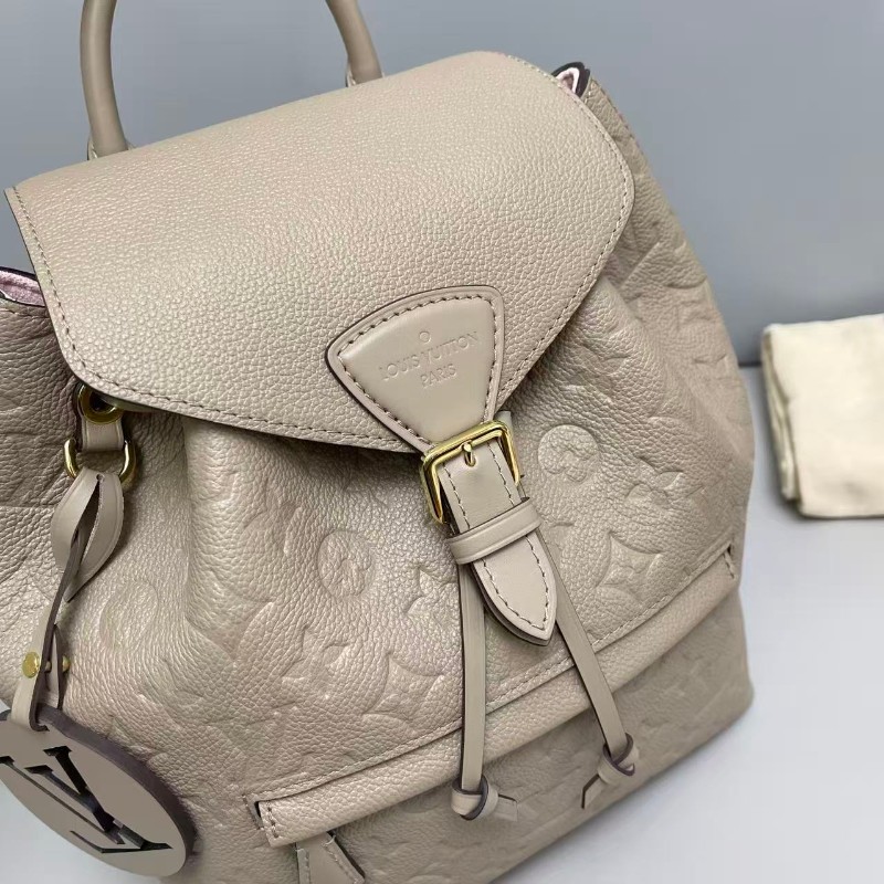 LV路易威登Montsouris壓紋全皮灰色後背包 晶片款-2