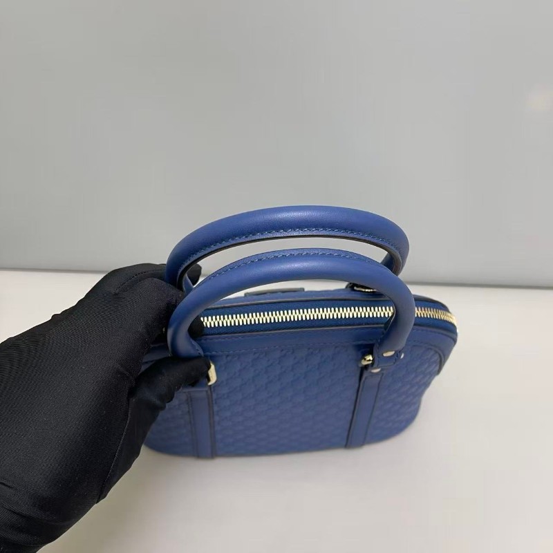 Gucci Micro藍色牛皮壓紋貝殼包-3