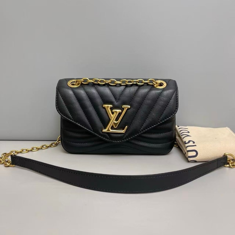 LV路易威登New Wave黑金全皮小號鏈條斜背包肩背包-0