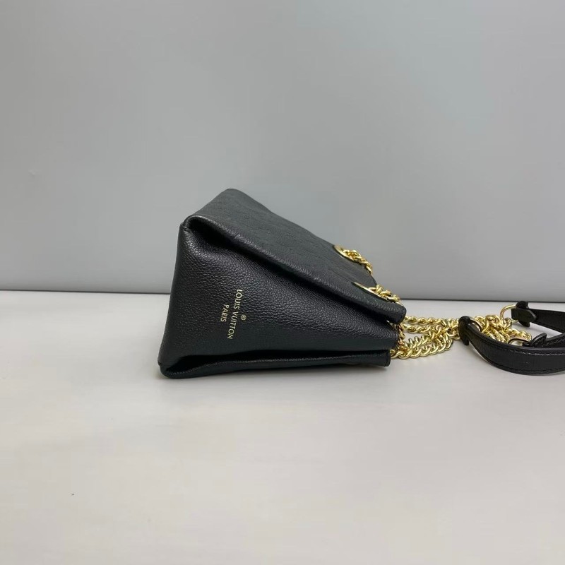 LV路易威登surene BB黑色壓紋牛皮肩背包-8