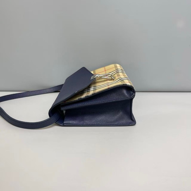 Burberry Macken藍色牛皮格紋郵差包-5