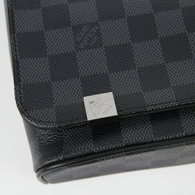 LOUIS VUITTON N41028 區 PM 單肩斜背包-3