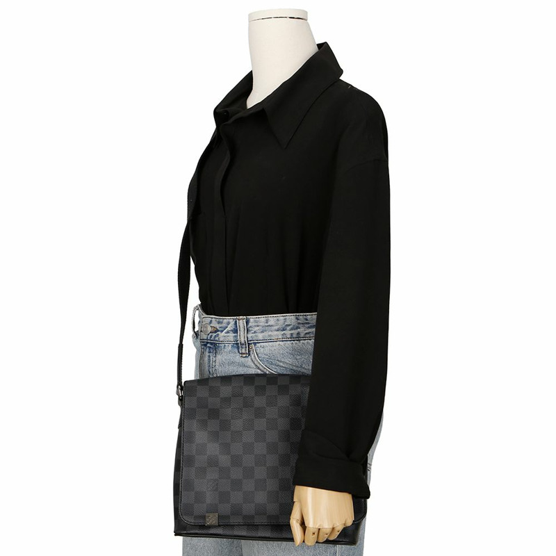 LOUIS VUITTON N41028 區 PM 單肩斜背包-11