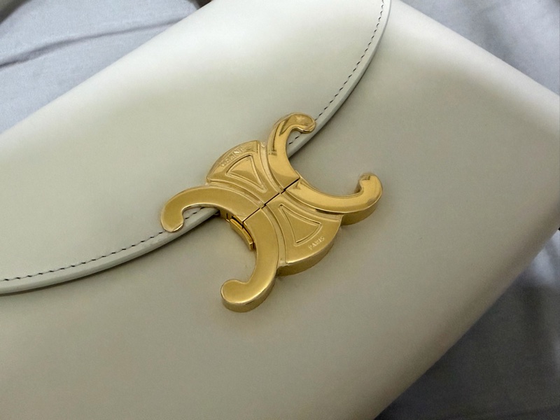 Celine teen nino 白色 亮面牛皮-6