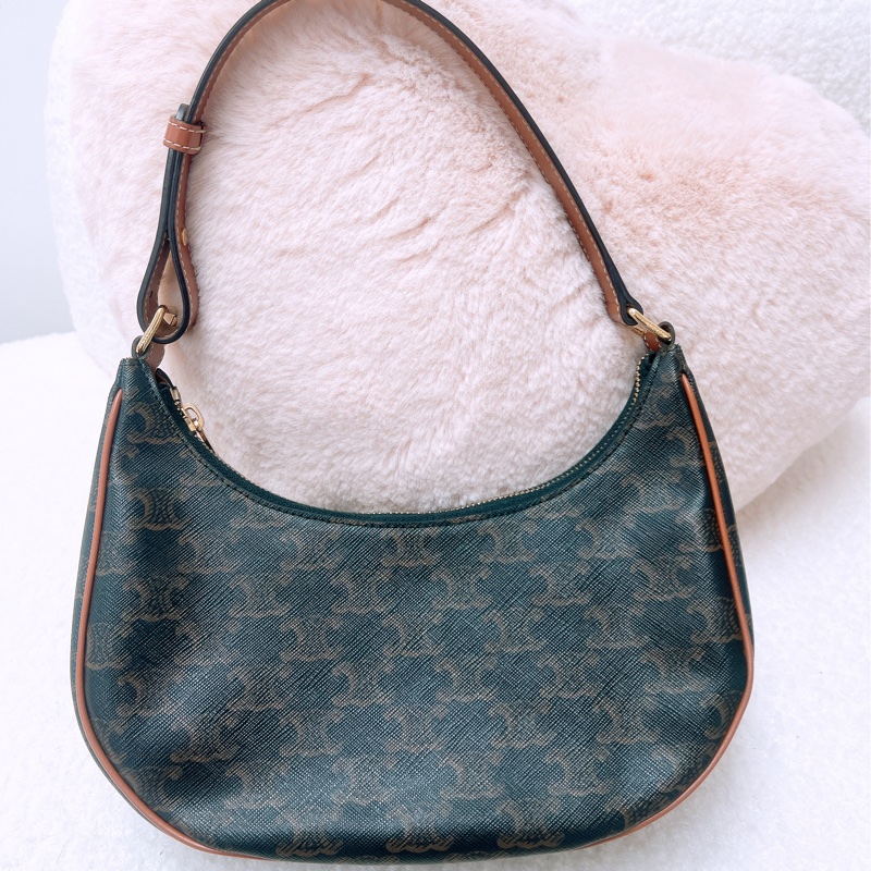 Celine ava 中號老花腋下包-6