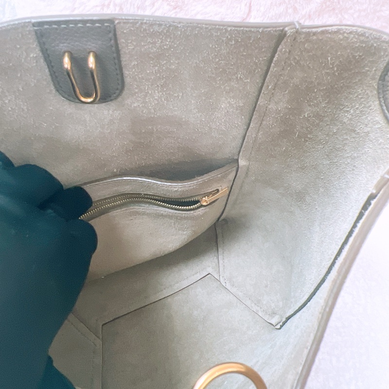 Celine sangle 小號大象灰水桶包-10