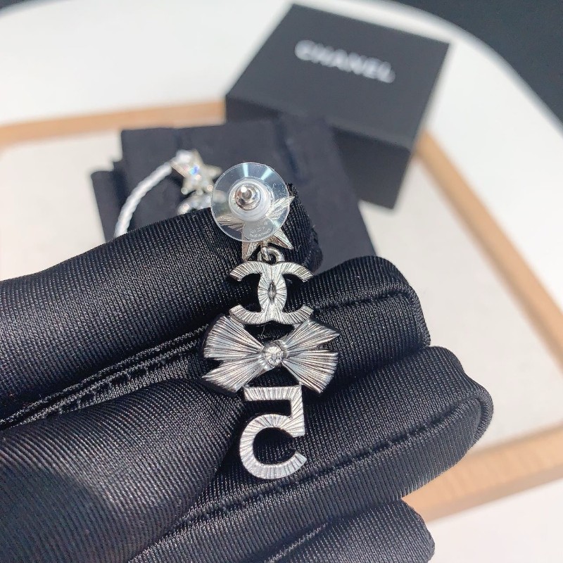 Chanel 22p重工星星蝴蝶結5號耳釘-4