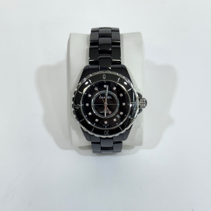 Chanel黑色12點鑽J12陶瓷腕錶38mm H5702-2