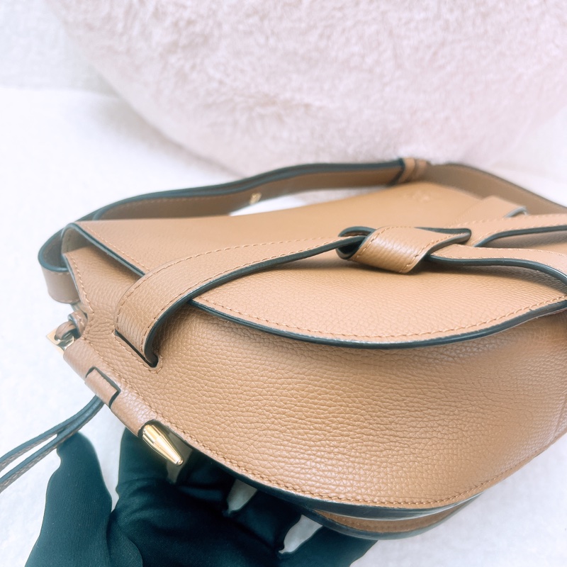 Loewe dual gate 小號棕色馬鞍包-2