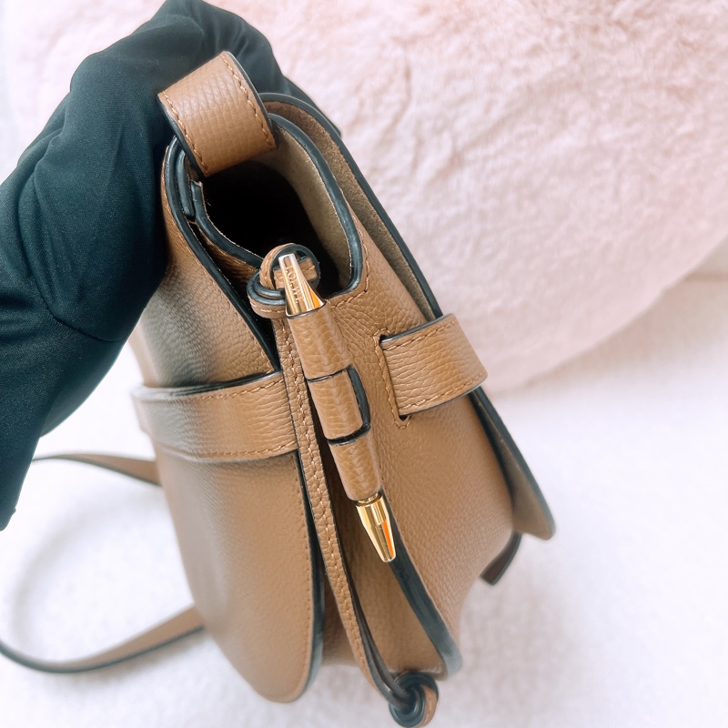 Loewe dual gate 小號棕色馬鞍包-7