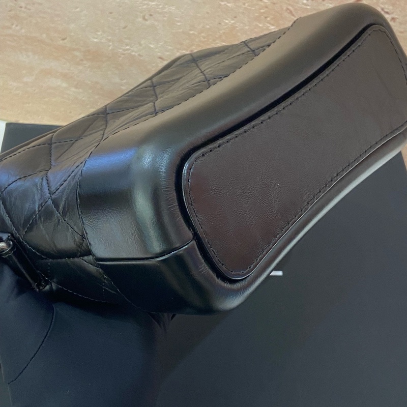 Chanel 香奈兒 Gabrielle 復古小牛皮 流浪包 黑色小號-5