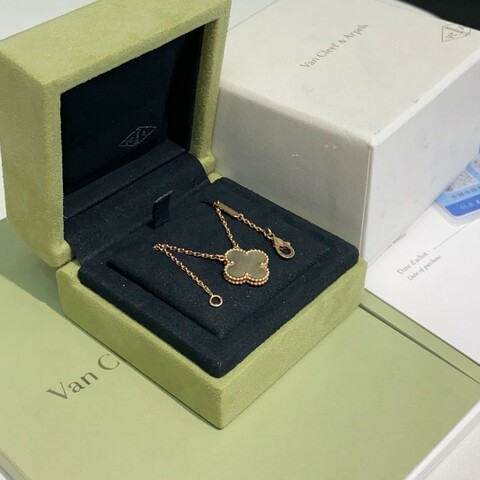 VCA/梵克雅寶中號玫瑰金灰貝母項鍊