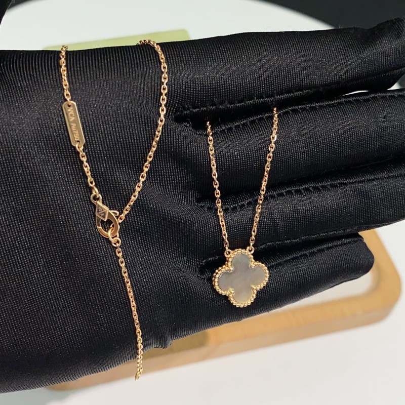 VCA/梵克雅寶中號玫瑰金灰貝母項鍊-2