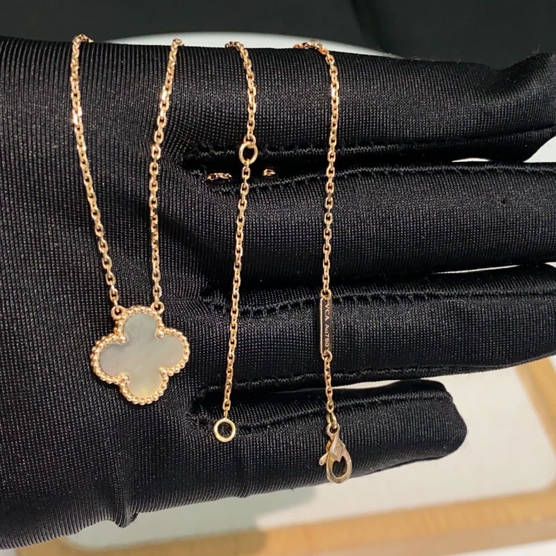 VCA/梵克雅寶中號玫瑰金灰貝母項鍊-3