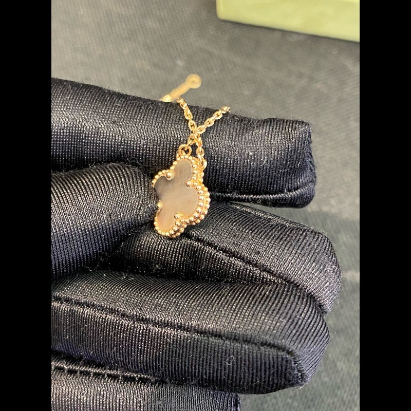 VCA/梵克雅寶中號玫瑰金灰貝母項鍊-18