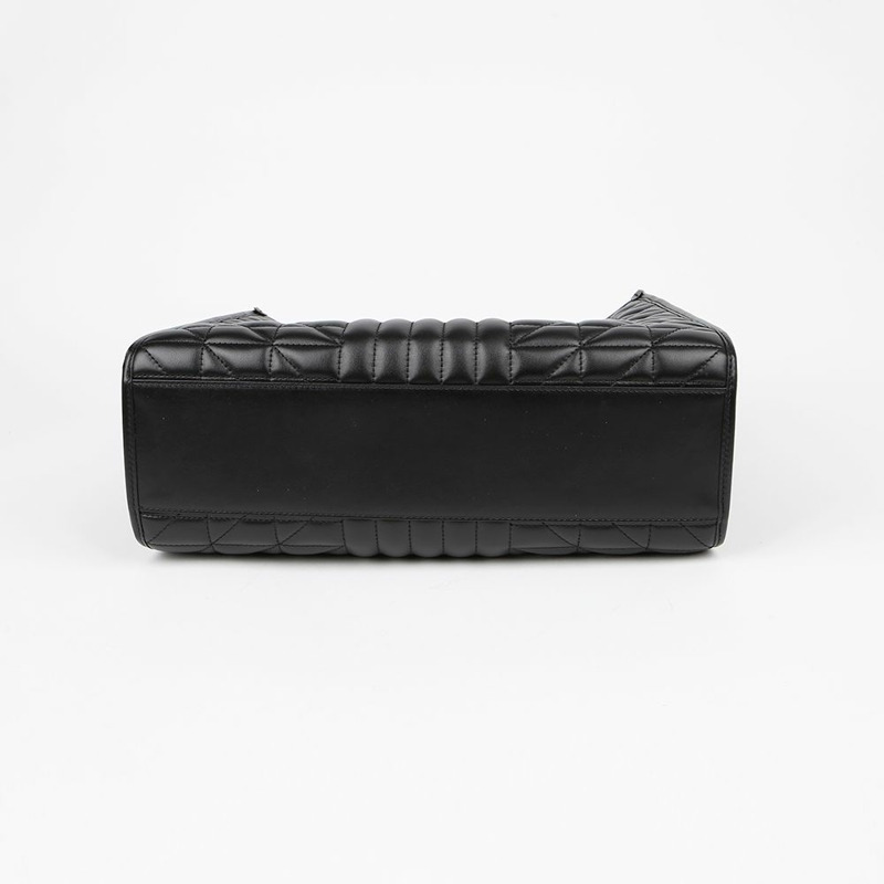 GUCCI GG Marmont 中單肩包 675796-6