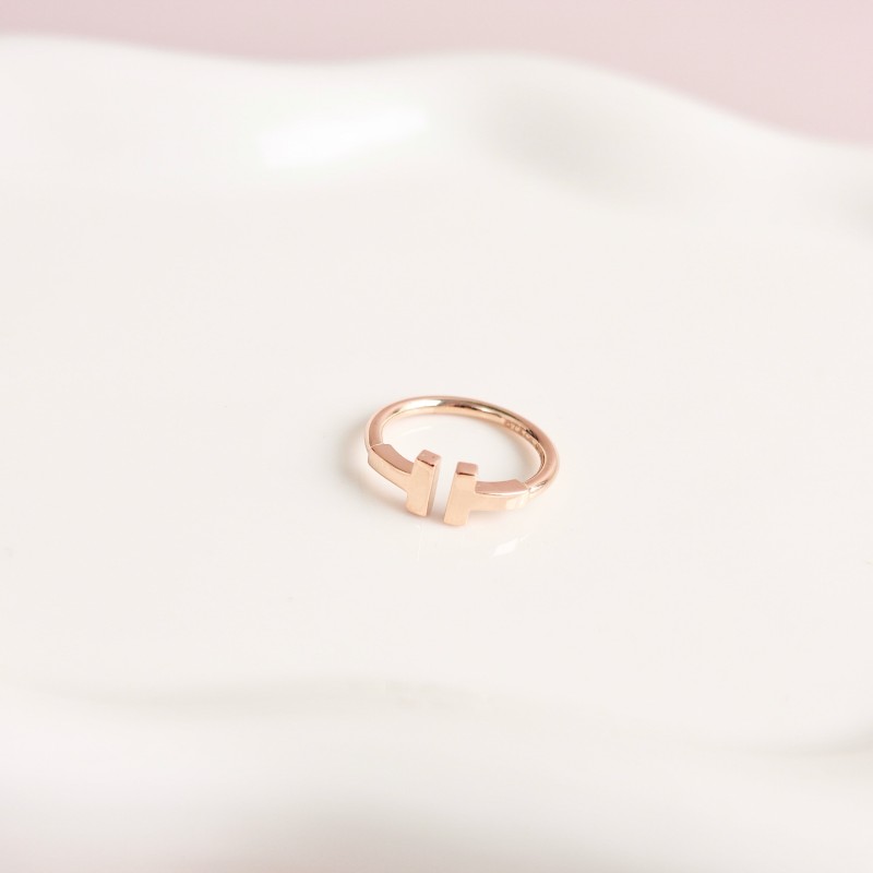 TIFFANY經典雙T系列 18K玫瑰金雙T戒指～46碼-0