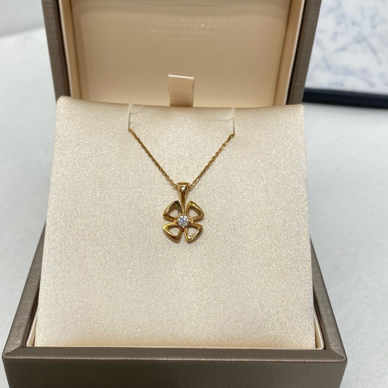 Bvlgari 詠綻系列 鑲鑽花朵項鍊-1