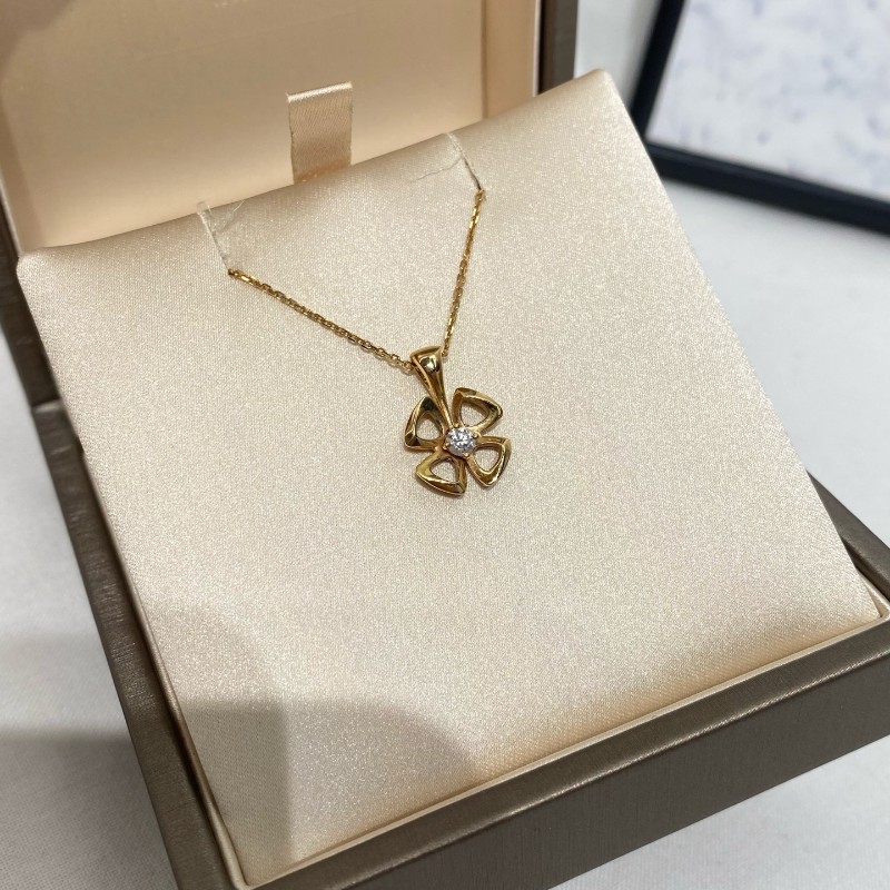 Bvlgari 詠綻系列 鑲鑽花朵項鍊-3