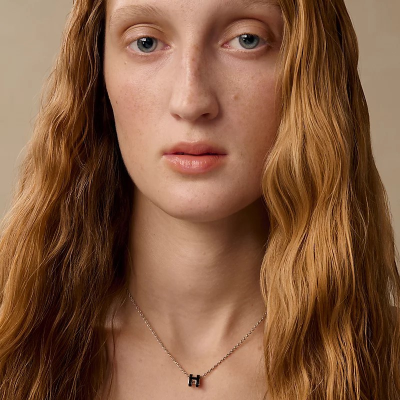 25年購證/🌟全新🌟Hermes mini Pop H 項鍊|奶茶色/栗子色 全新未使用品💯 黑色 銀扣-2