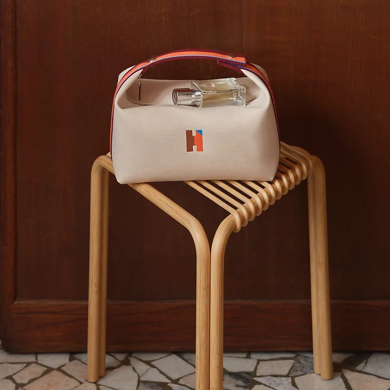 全新未使用💯🌟原價與2萬7!!! 愛馬仕 HERMES Bride-a-Brac H Pavillon收納包，大型-1