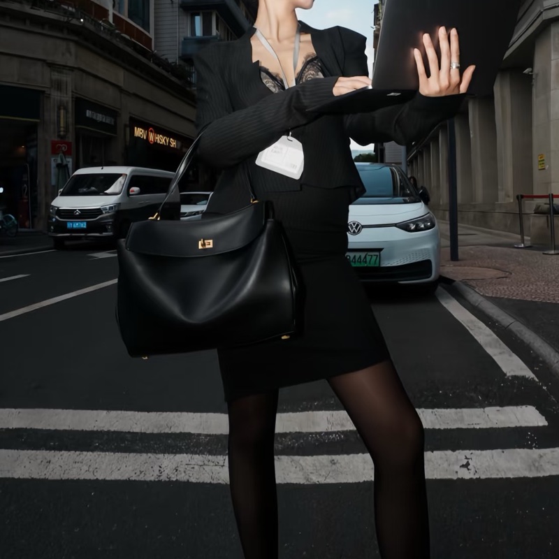 ✨Balenciaga radio 黑金 中號 台灣購證-0