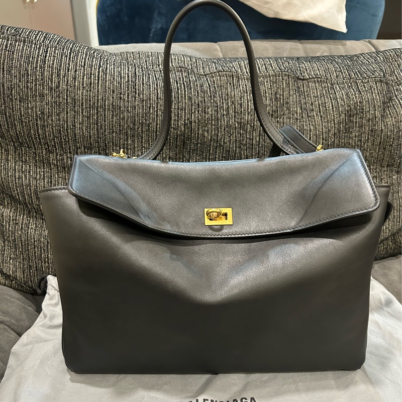 ✨Balenciaga radio 黑金 中號 台灣購證-1