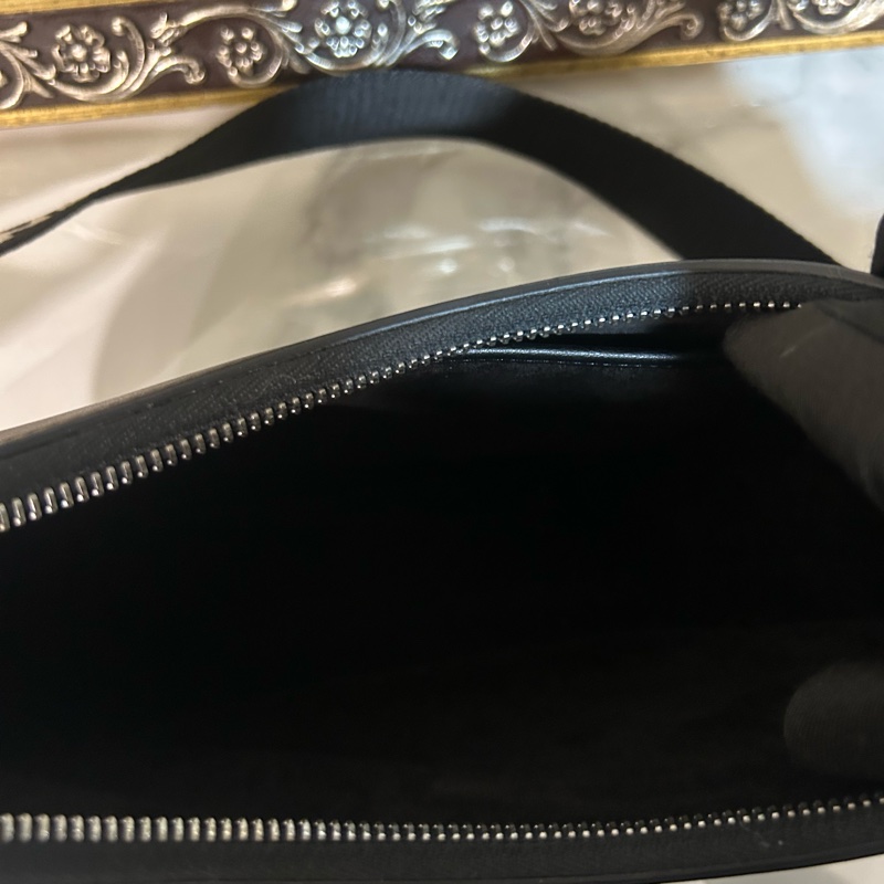 ✨Celine Ava 黑牛皮單肩包 有購證 98新🖤-5