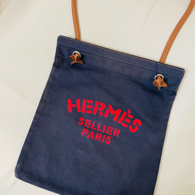 Hermes Aline 帆布馬伕包-8