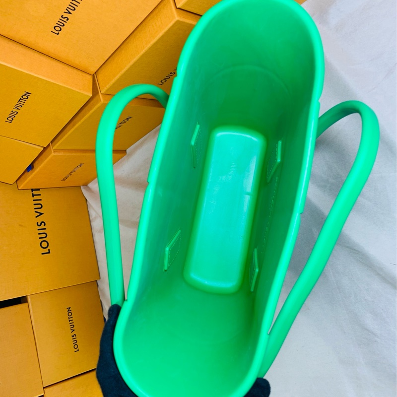 ‼️全台最甜 Bottega Veneta 菜籃子 BV 大編織橡膠包 手提包-6