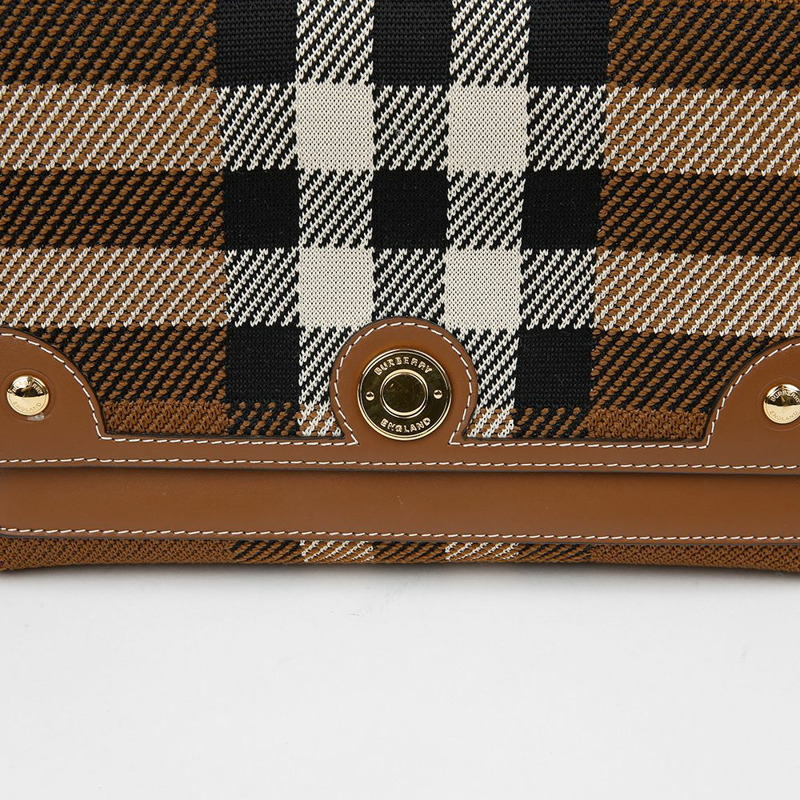 BURBERRY 誇張格紋肩斜背包 8049148-2