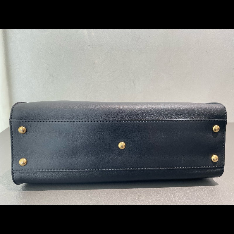 FENDI Peekaboo中號 黑金 手提包肩背包-11