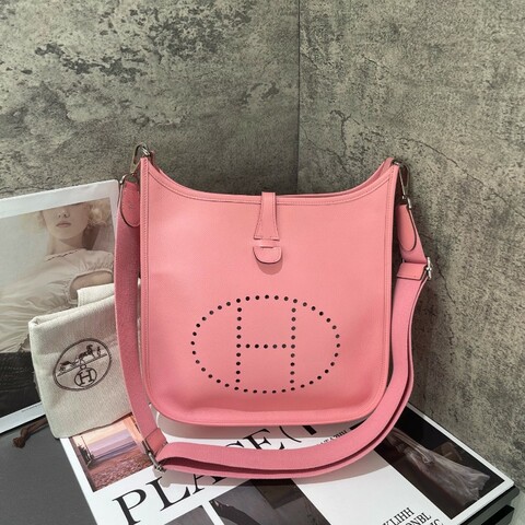 HERMES Evelyne 伊芙琳 E皮 29 T刻 奶昔粉 銀扣