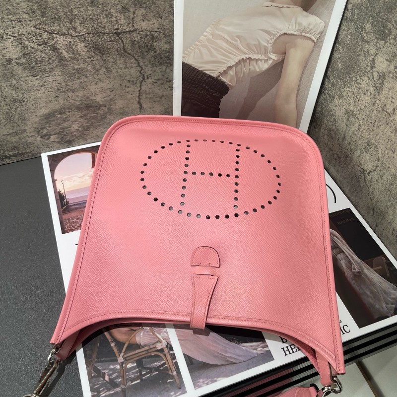 HERMES Evelyne 伊芙琳 E皮 29 T刻 奶昔粉 銀扣-2