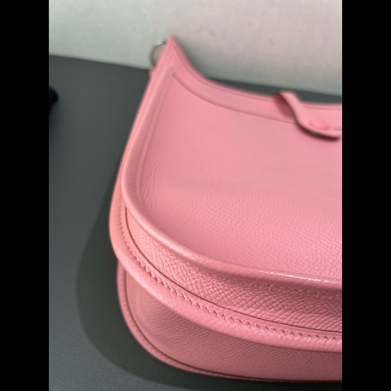 HERMES Evelyne 伊芙琳 E皮 29 T刻 奶昔粉 銀扣-11
