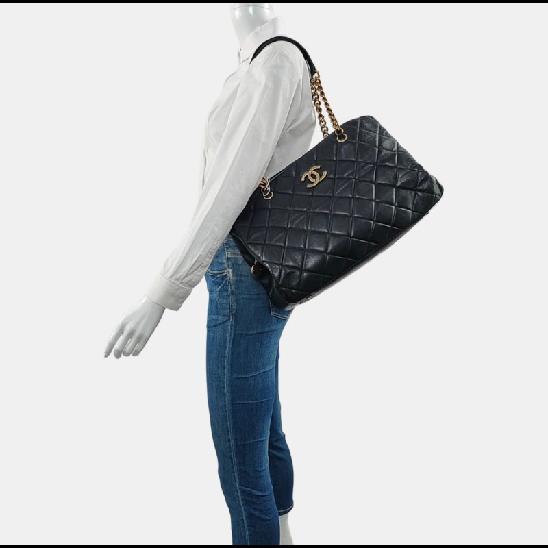 CHANEL 托特包 黑色牛皮菱格紋單肩包手提包 金色五金-1