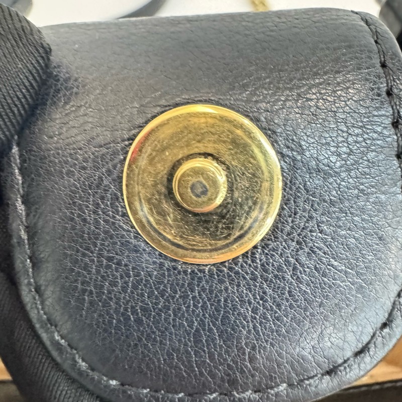 Chanel 黑金荔枝牛皮菱格紋手提包肩背包-17