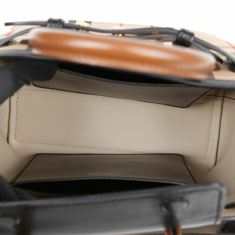 BURBERRY 三扣腰帶嬰兒手提單肩包 8021274-9