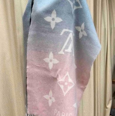 LV超級美的雙面漸層百分百cashmere圍巾/披肩-1