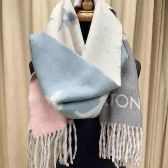 LV超級美的雙面漸層百分百cashmere圍巾/披肩-3